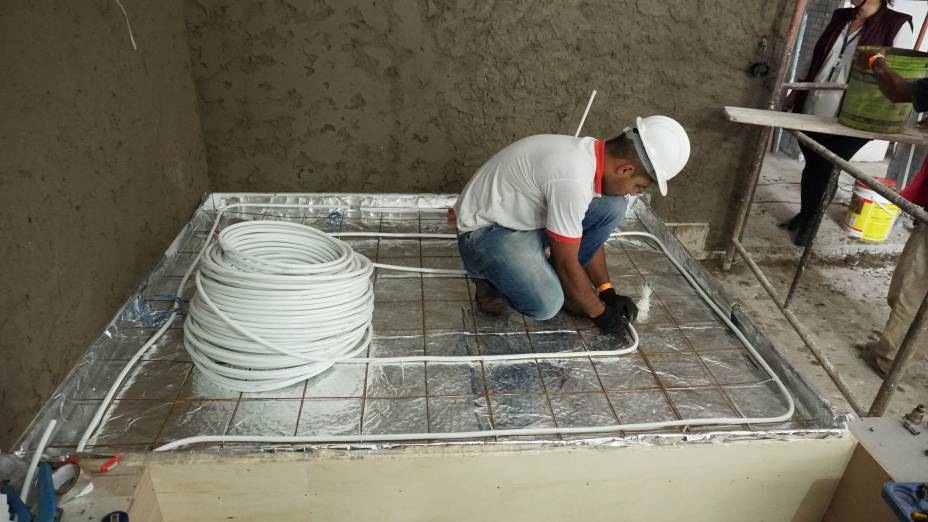 Obras no ambiente da arquiteta Ana Luiza Sawaia.