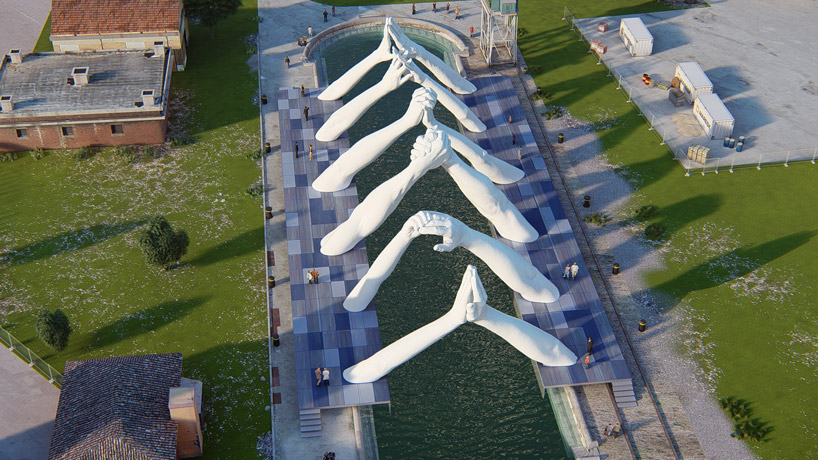 lorenzo-quinn-building-bridges-sculpture-venice-art-biennale-designboom-17 lorenzo-quinn-building-bridges-sculpture-venice-art-biennale-designboom-17