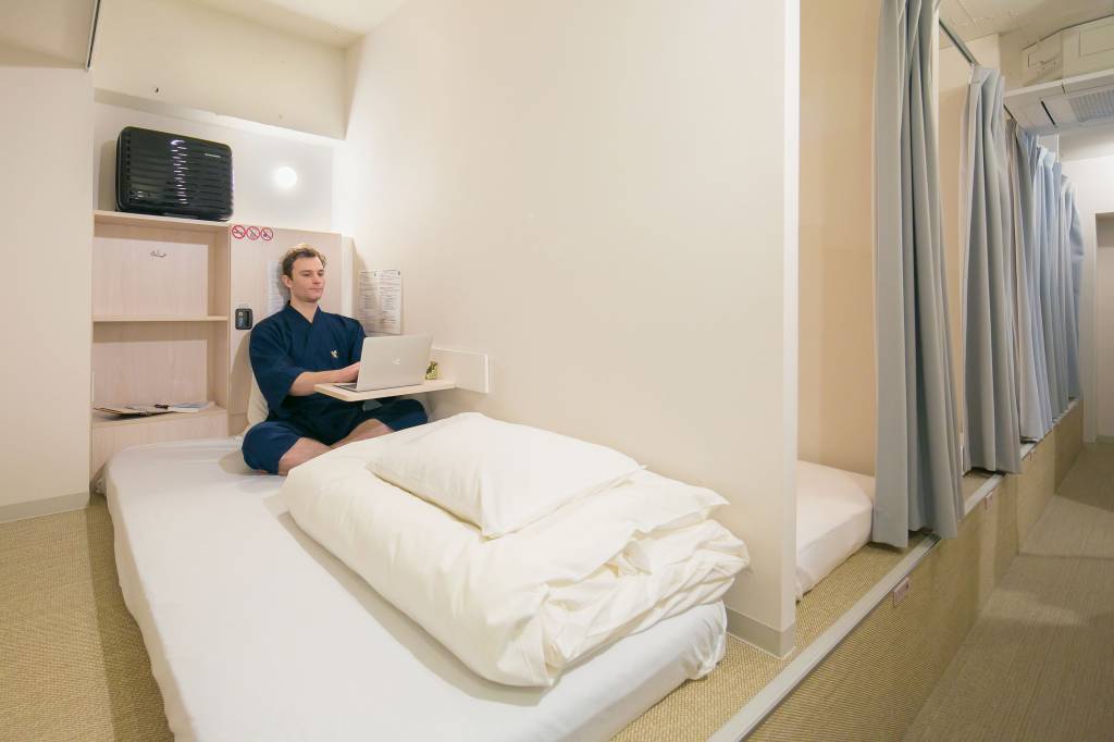 Hotéis cápsula Japão – Samurai Hostel Hotéis cápsula Japão – Samurai Hostel