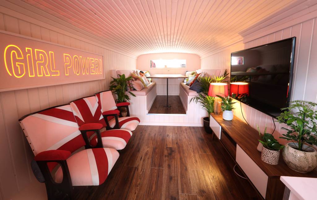 SpiceBus-Airbnb_londres (6) SpiceBus-Airbnb_londres (6)