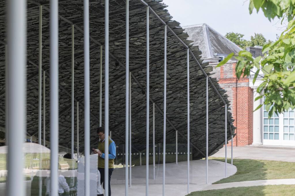 2serpentine_pavilion_2019_junya_ishigami_laurian_ghinitoiu 2serpentine_pavilion_2019_junya_ishigami_laurian_ghinitoiu