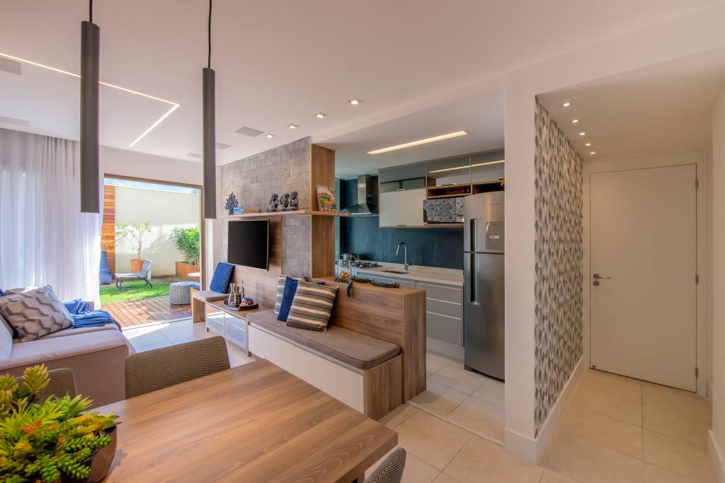 Apartamento térreo no Recreio dos Bandeirantes assinado pelo arquiteto Ivan Leite e designer Patricia Machado _ foto 1 Apartamento térreo no Recreio dos Bandeirantes assinado pelo arquiteto Ivan Leite e designer Patricia Machado _ foto 1