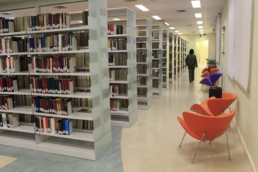 01-ccbb-rio-reabre-biblioteca-com-acervo-extenso-de-livros-e-computadores 01-ccbb-rio-reabre-biblioteca-com-acervo-extenso-de-livros-e-computadores