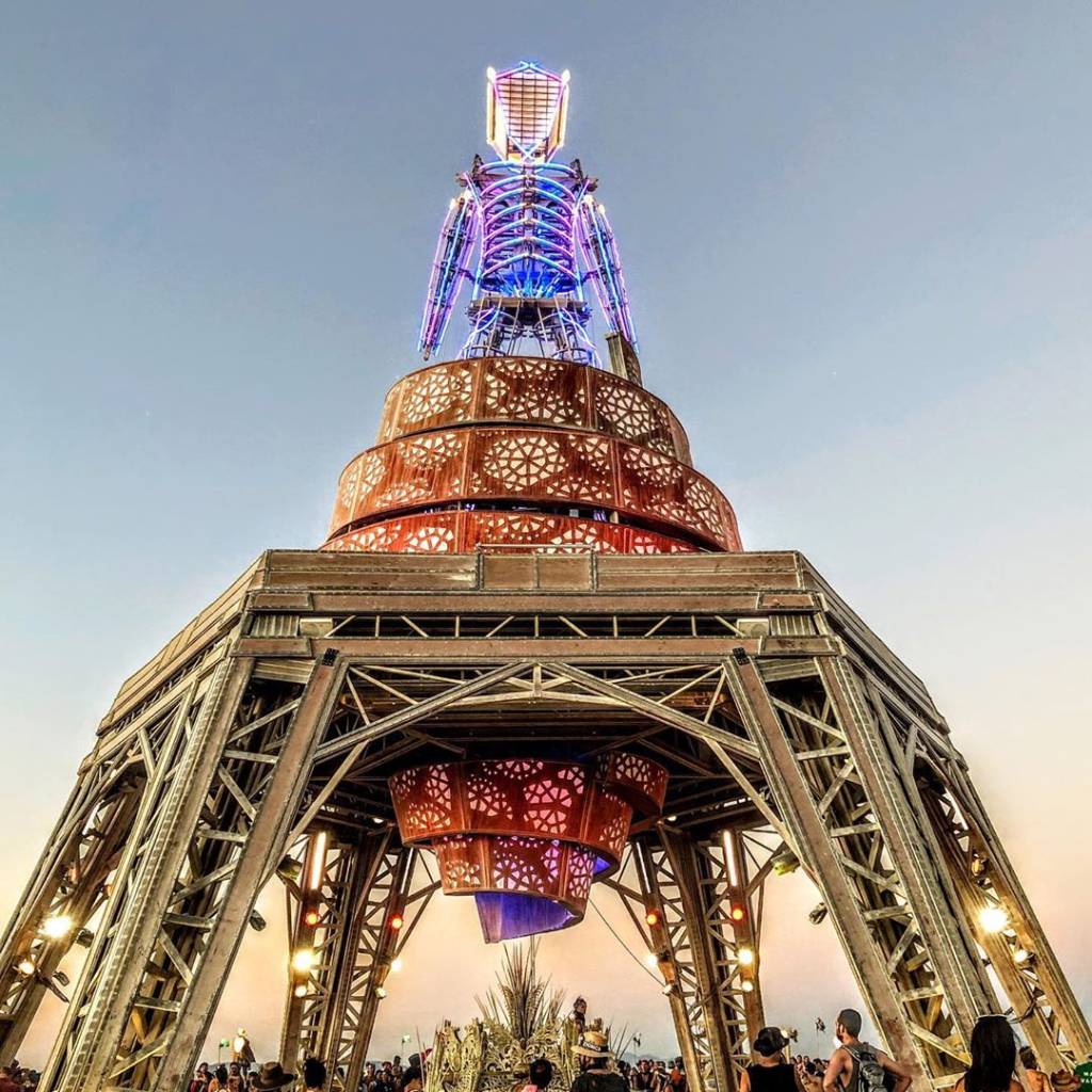 02-instalacoes-agitam-o-burning-man-2019 02-instalacoes-agitam-o-burning-man-2019