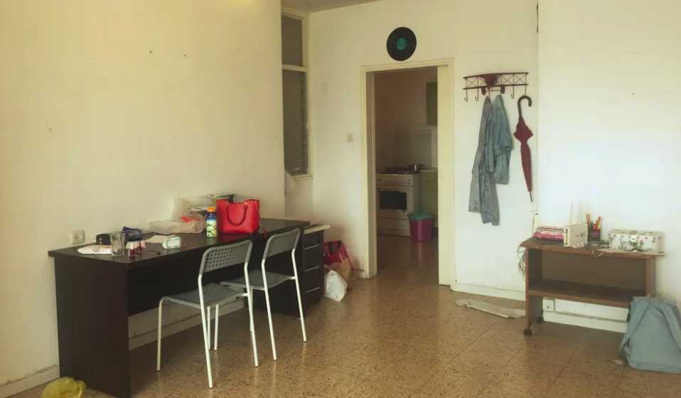 3-apartamento-cinzento-em-tel-aviv-agora-e-alegre-e-colorido 3-apartamento-cinzento-em-tel-aviv-agora-e-alegre-e-colorido