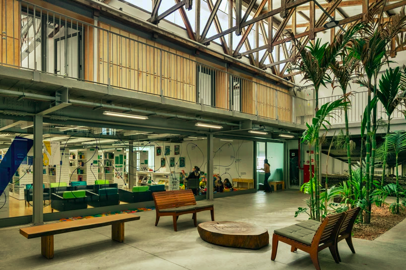 5-andrade-morettin-arquitetos-reaproveita-galpões-industriais-em-escola 5-andrade-morettin-arquitetos-reaproveita-galpões-industriais-em-escola