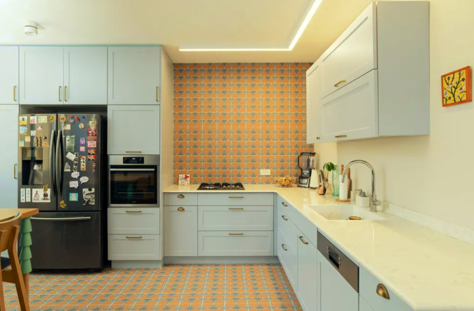 6-apartamento-cinzento-em-tel-aviv-agora-e-alegre-e-colorido 6-apartamento-cinzento-em-tel-aviv-agora-e-alegre-e-colorido