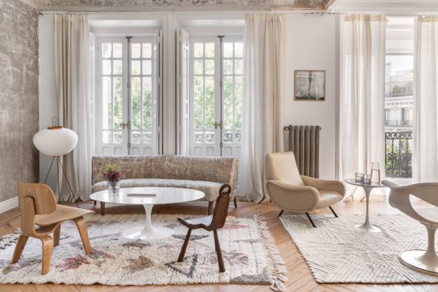 Woolable by Lorena Canals. A marca lança a primeira coleção de tapetes de lã laváveis em máquina. Confeccionados de forma artesanal, com fibra de lã natural, os tapetes vêm em 40 modelos e com cinco tamanhos diferentes. O lançamento é dividido em quatro coleções: Hopi, Free your Soul, Fields e Bohemian Classics. Woolable by Lorena Canals. A marca lança a primeira coleção de tapetes de lã laváveis em máquina. Confeccionados de forma artesanal, com fibra de lã natural, os tapetes vêm em 40 modelos e com cinco tamanhos diferentes. O lançamento é dividido em quatro coleções: Hopi, Free your Soul, Fields e Bohemian Classics.