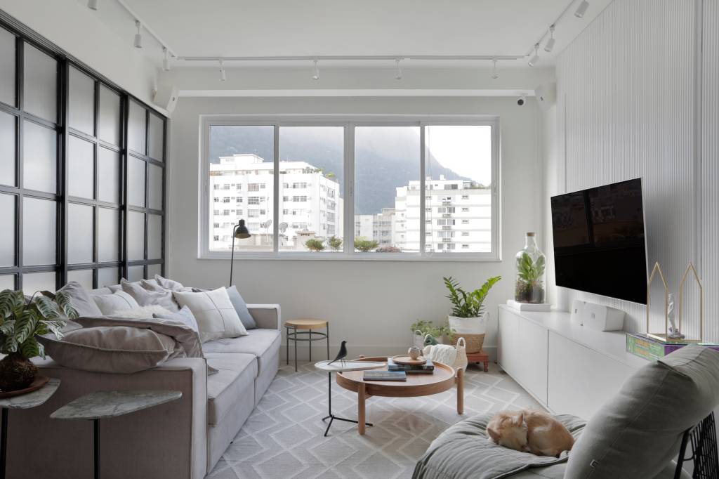 1-apartamento-no-rio-recebe-decor-neutro-com-toque-industrial 1-apartamento-no-rio-recebe-decor-neutro-com-toque-industrial
