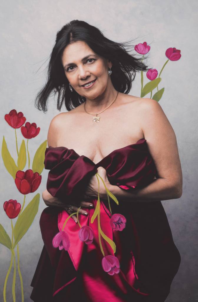 2-exposicao-exalta-a-beleza-de-mulheres-em-tratamento-de-cancer-de-mama 2-exposicao-exalta-a-beleza-de-mulheres-em-tratamento-de-cancer-de-mama