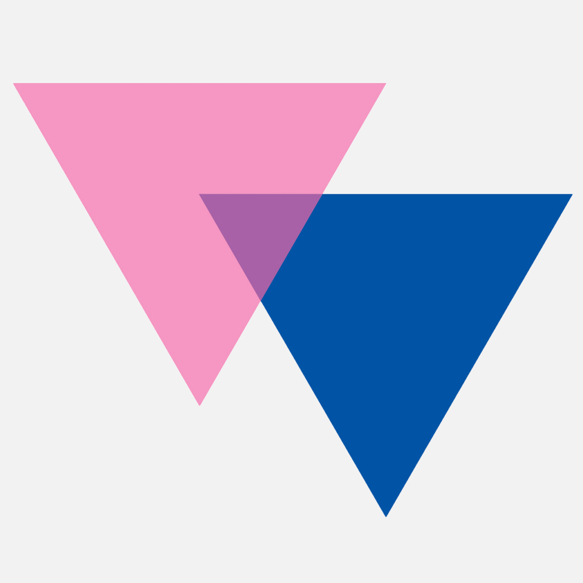 Biangles, por Liz Nania &ndash; As biangles foram desenhadas por Liz Nania quando ela organizava o primeiro contingente bissexual nacional para o mar&ccedil;o de 1987 em Washington. Para mim, eles s&atilde;o uma express&atilde;o poderosa da intelig&ecirc;ncia do design LGBTQ. O design toma o tri&acirc;ngulo como ponto de partida. O tri&acirc;ngulo rosa foi usado pelos nazistas durante a Segunda Guerra Mundial para marcar os homossexuais masculinos. As l&eacute;sbicas foram categorizadas com um tri&acirc;ngulo preto com outros "asociais", como profissionais do sexo e "n&atilde;o-conformistas". Nania sobrep&ocirc;s tri&acirc;ngulos rosa e azuis, cada um representativo de um polo do bin&aacute;rio normativo de g&ecirc;nero. O espa&ccedil;o da sobreposi&ccedil;&atilde;o &eacute; de um roxo profundo, feito da combina&ccedil;&atilde;o de rosa e azul. Essa sobreposi&ccedil;&atilde;o comunica uma inclus&atilde;o em termos do potencialmente adorado &ndash; tocando com a poderosa simbologia LGBTQ. Mais tarde, tornou-se a base de uma bandeira listrada, usando as mesmas cores, criada por Michael Page.