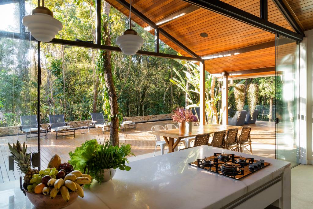 9-casa-promove-estilo-de-vida-simples-e-conexao-com-a-natureza-circundante 9-casa-promove-estilo-de-vida-simples-e-conexao-com-a-natureza-circundante