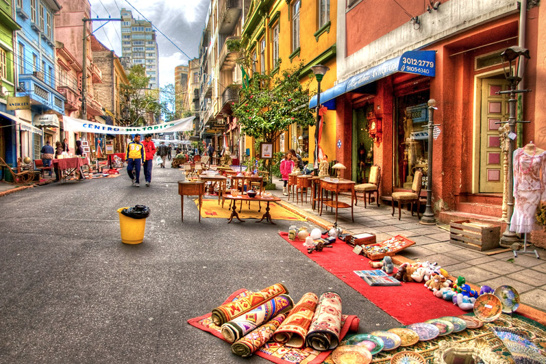 Antiquários: um guia completo para os amantes de antiguidades