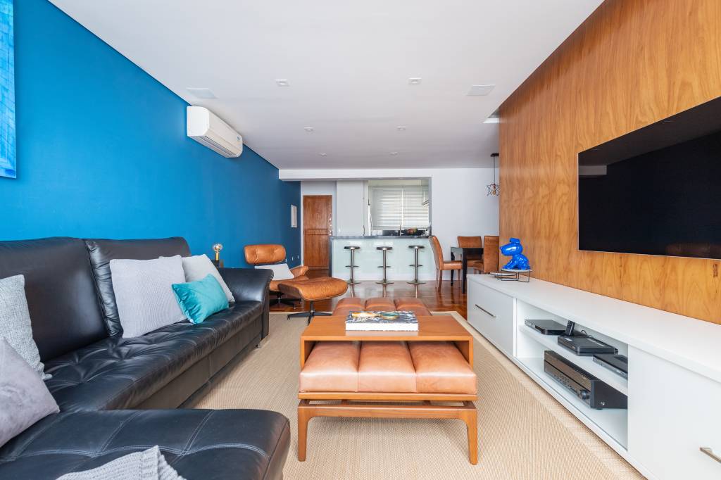 2-tons-de-branco-e-azul-definem-apartamento-de-120-m-em-sao-paulo 2-tons-de-branco-e-azul-definem-apartamento-de-120-m-em-sao-paulo