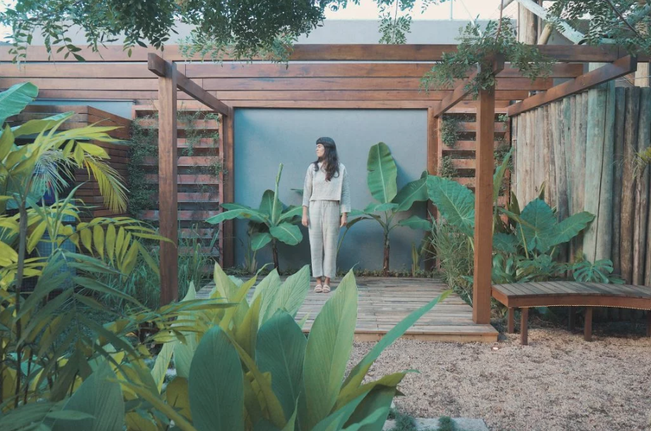 Hostel em Curitiba aposta no slow design e na permacultura