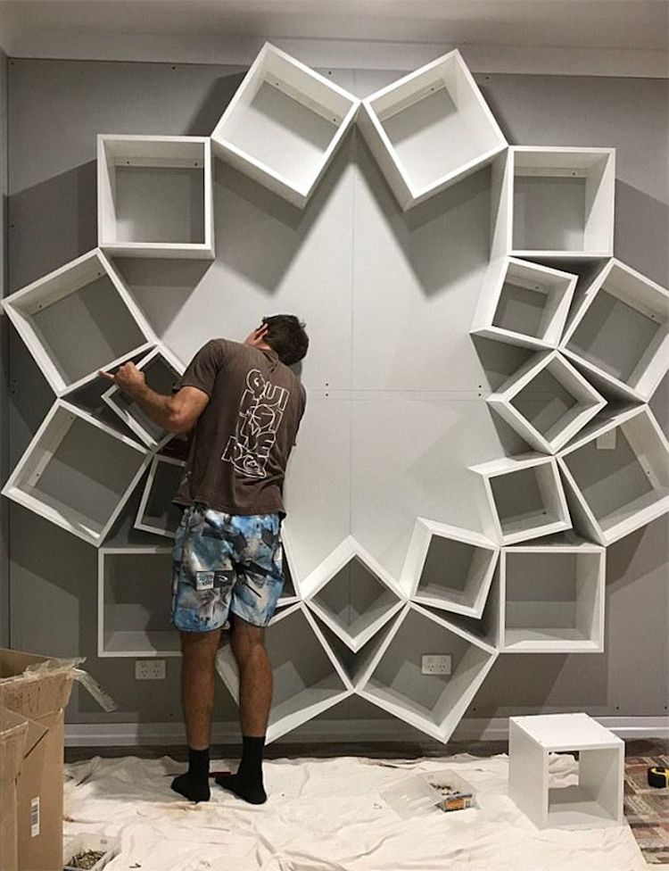 3-diy-casal-constroi-estante-de-livros-a-partir-de-bricolagem 3-diy-casal-constroi-estante-de-livros-a-partir-de-bricolagem