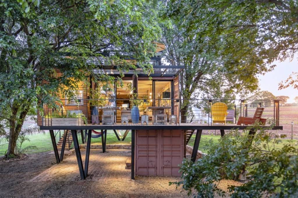 Casa-contêiner-suspensa-1068×712 Casa-contêiner-suspensa-1068×712