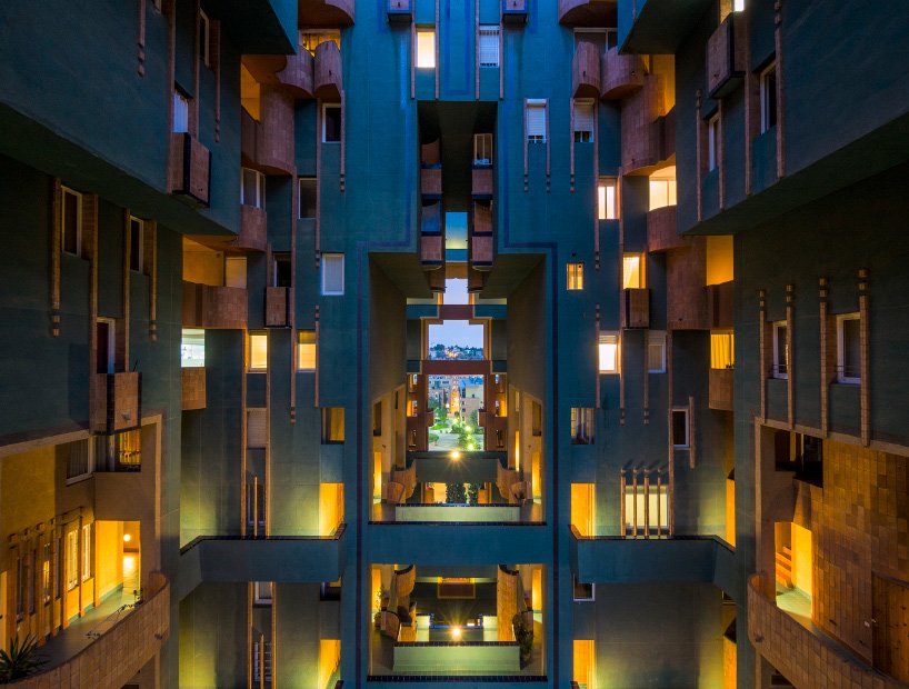 ricardo-bofill-time-space-existence-venice-biennale-2020-plane-site-designboom-11 ricardo-bofill-time-space-existence-venice-biennale-2020-plane-site-designboom-11