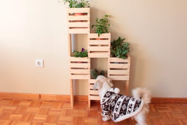 Como-fazer-um-jardim-vertical-de-madeira-barato-3 Como-fazer-um-jardim-vertical-de-madeira-barato-3