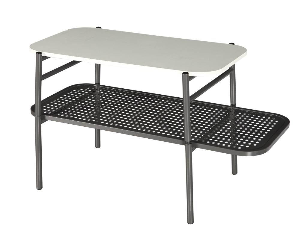 <strong>Mesinha Bold</strong>, design de Renan Albano, S&atilde;o Paulo (SP)UNESP | Universidade Estadual Paulista. Professor orientador: Claudio Roberto Y GoyaTrof&eacute;u Professor Orientador: Claudio Roberto Y Goya. Categoria: Desafio dos Espa&ccedil;os em Transforma&ccedil;&atilde;o, Modalidade Estudante.