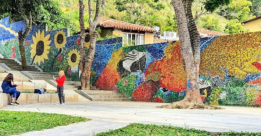 painel-tampinha-1-1068×557 painel-tampinha-1-1068×557