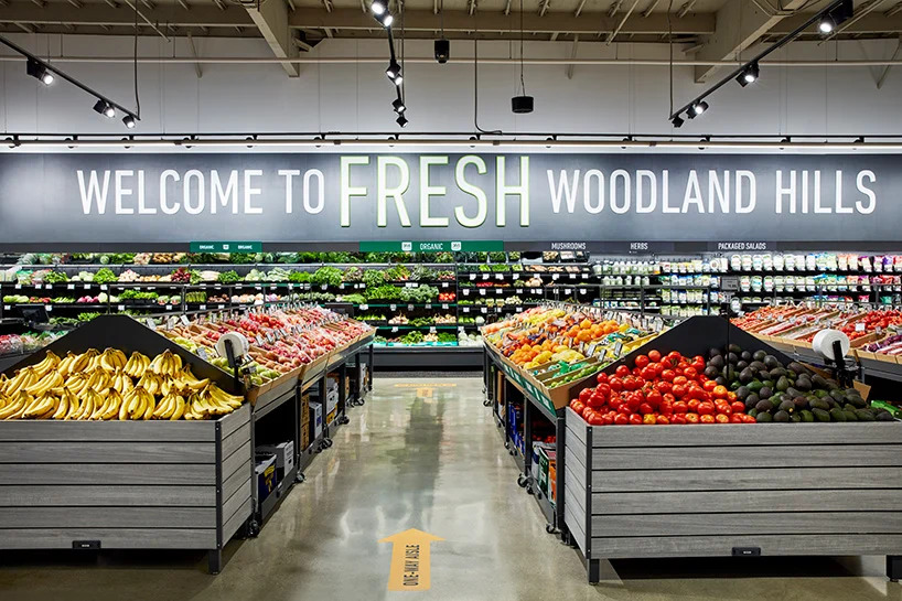 Amazon-inaugura-supermercado-com-carrinhos-de-compras-inteligentes-casa.com-1 supermercado