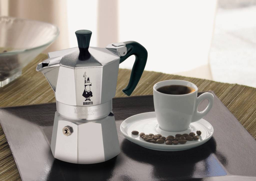 Cafeteira Moka Express – Bialetti (ambientação – foto 02)