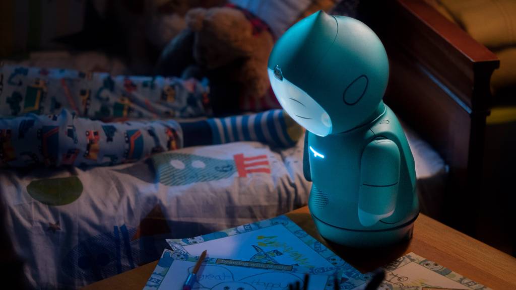 um-robo-que-ensina-licoes-de-vida-as-criancas-Moxie-Embodied-casa.com-4 um-robo-que-ensina-licoes-de-vida-as-criancas-Moxie-Embodied-casa.com-4
