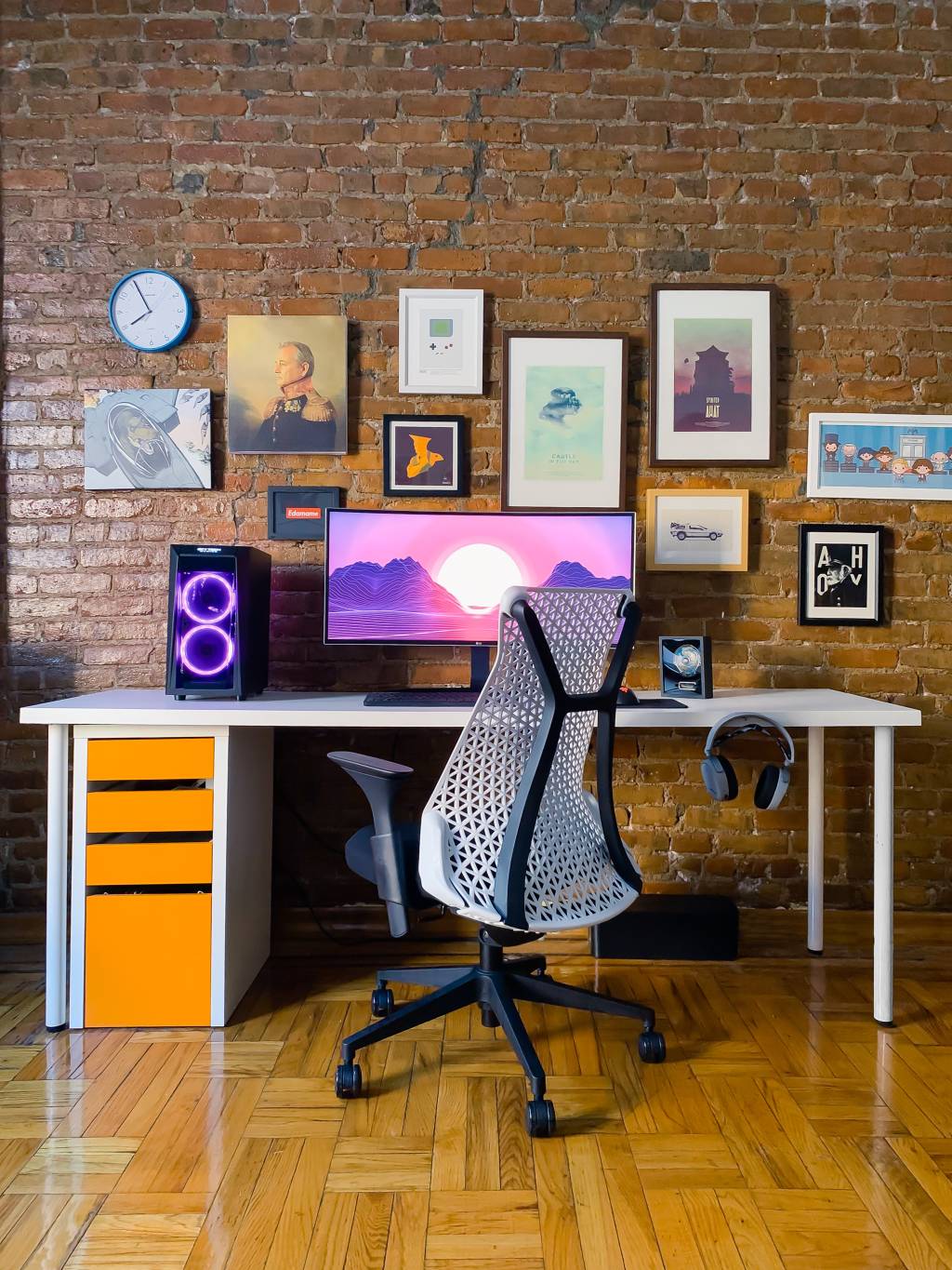home-office-com-cadeira-gamer-laura-davidson home-office-com-cadeira-gamer-laura-davidson