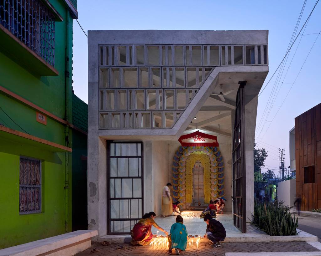 santuario-moderno-arquitetura-construcao santuario-moderno-arquitetura-construcao