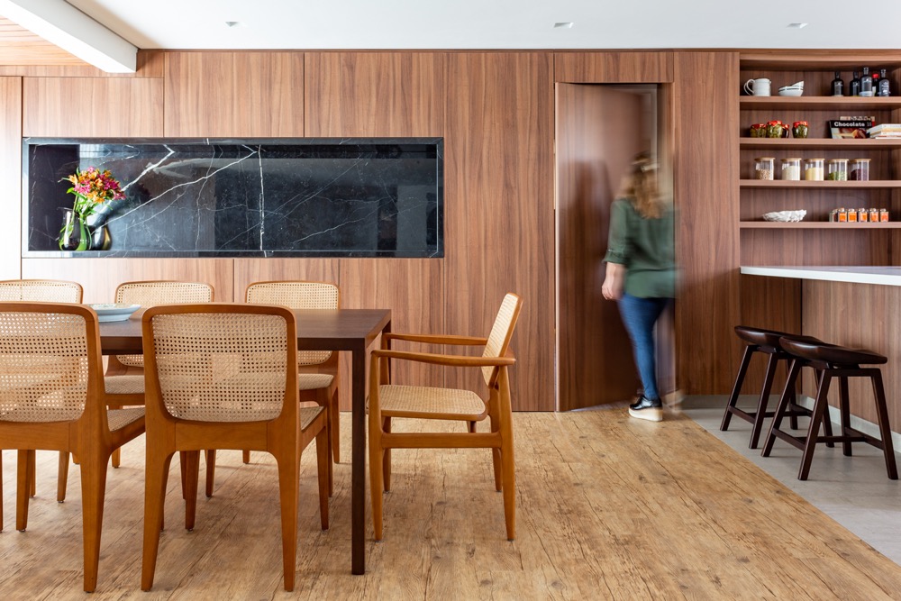 apartamento-Next-Arquitetura7 sala de jantar com painel de madeira