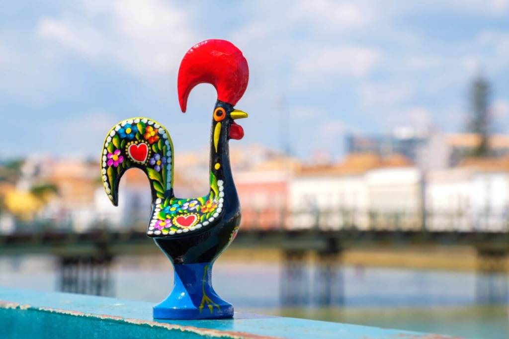 galo-de-barcelos galo-de-barcelos