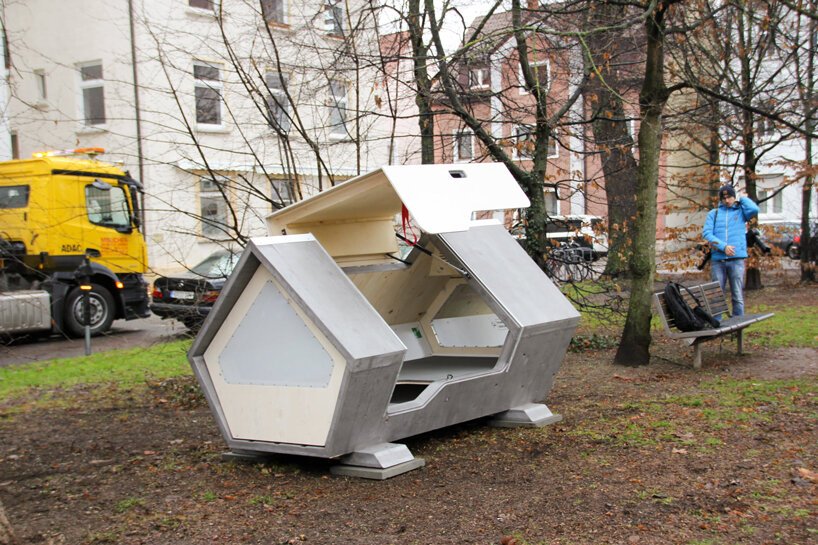 abrigo-movido-a-energia-solar-e-criado-para-proteger-sem-teto-no-inverno-casa.com-4