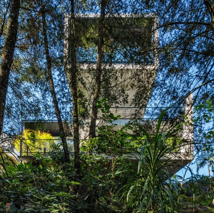 casa-concreto-brm-04 casa-concreto-brm-04