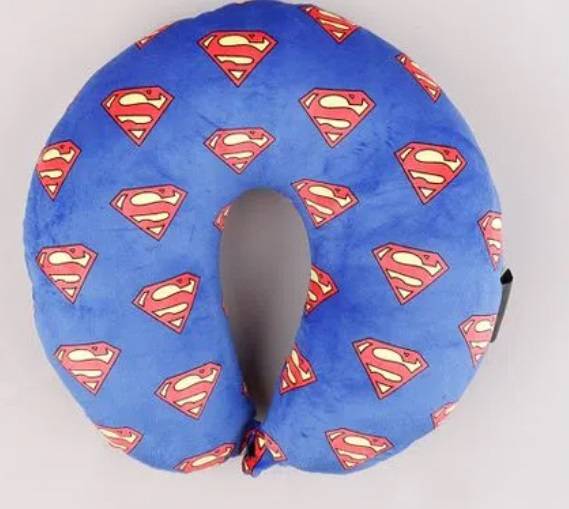 Kit travesseiro para pesco&ccedil;o e m&aacute;scara de dormir do Super-Homem da C&A