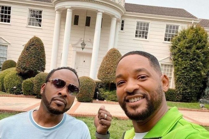 FRESH PRINCE OF BEL-AIR - Produção que lançou Will Smith às telas, Um Maluco no Pedaço marcou uma geração de fãs que até hoje se inspiram no seu estilo. A mansão dos Banks é icônica e parte importante da série.