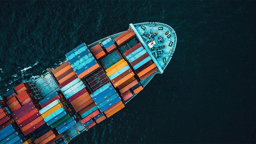 navio-porta-conteineres-zero-emissao-de-carbono-casa.com-1 primeiro navio contêiner neutro em carbono