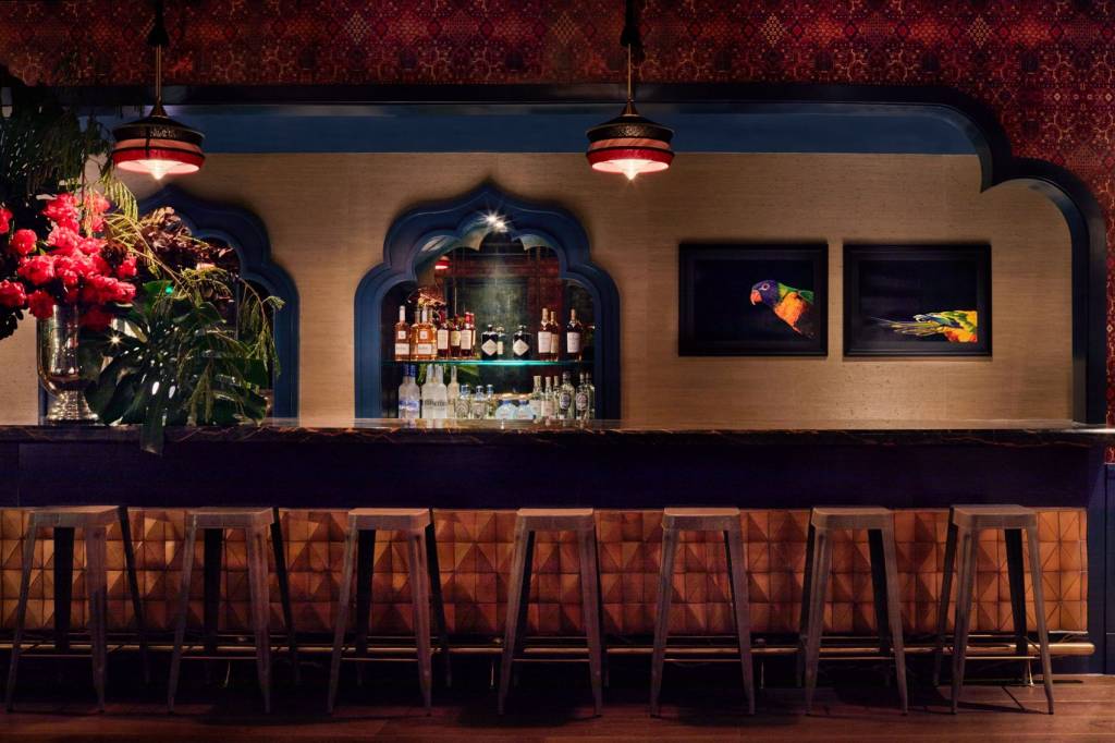 9-este-restaurante-tem-o-glamour-dos-filmes-classicos 9-este-restaurante-tem-o-glamour-dos-filmes-classicos