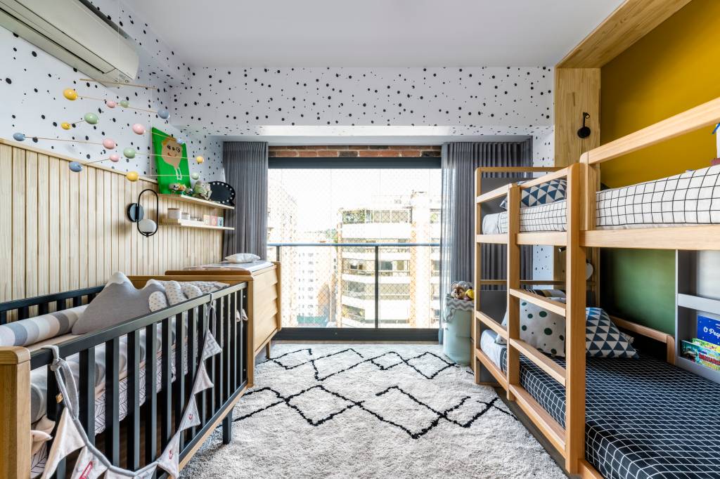 Este quarto foi pensado para dois irmãos e sua irmãzinha Este quarto foi pensado para dois irmãos e sua irmãzinha