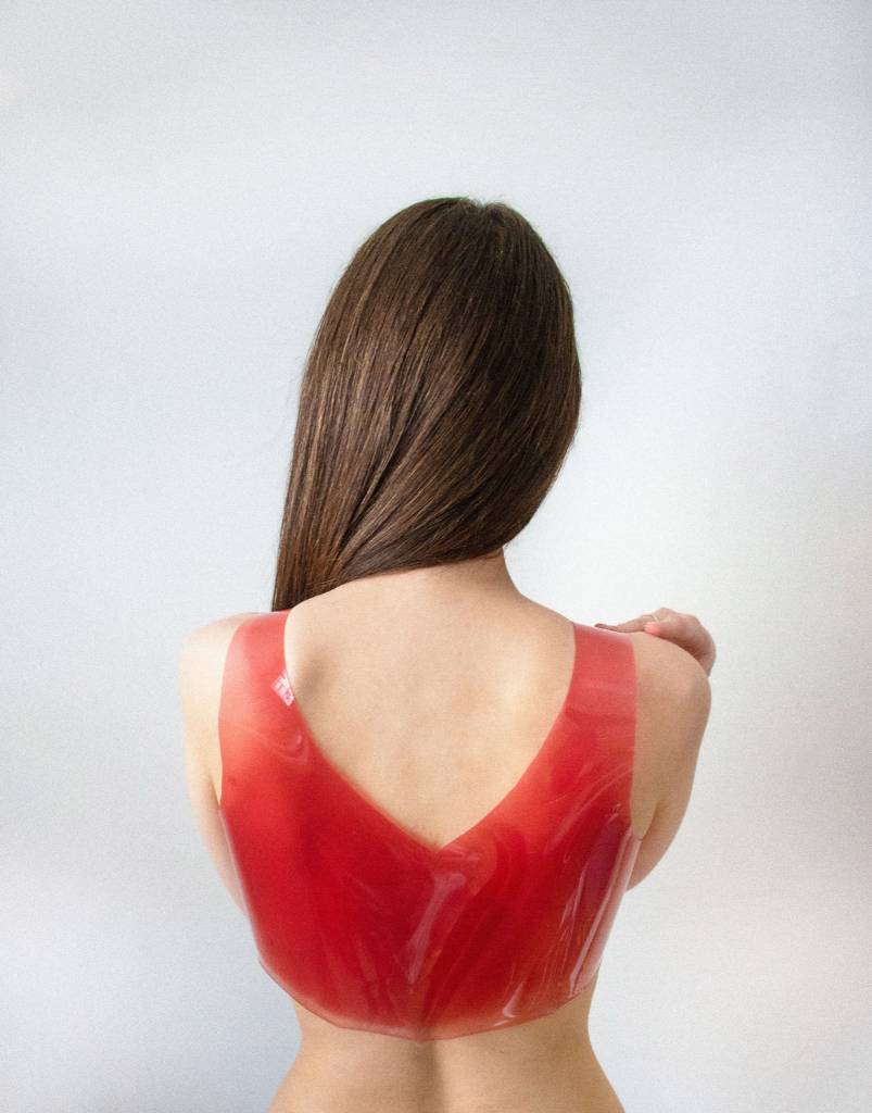 Roupas de gelatina podem ser derretidas e transformadas!