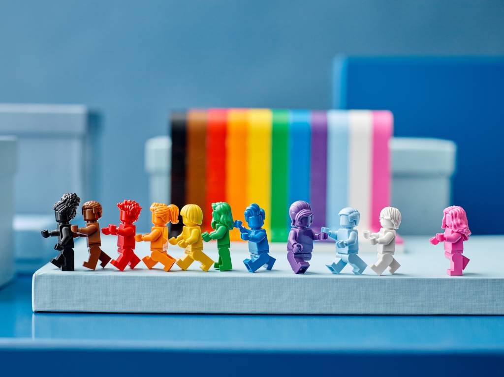 lego-lgbtq-casa.com-40516_Lifestyle_envr_5.4 lego-lgbtq-casa.com-40516_Lifestyle_envr_5.4