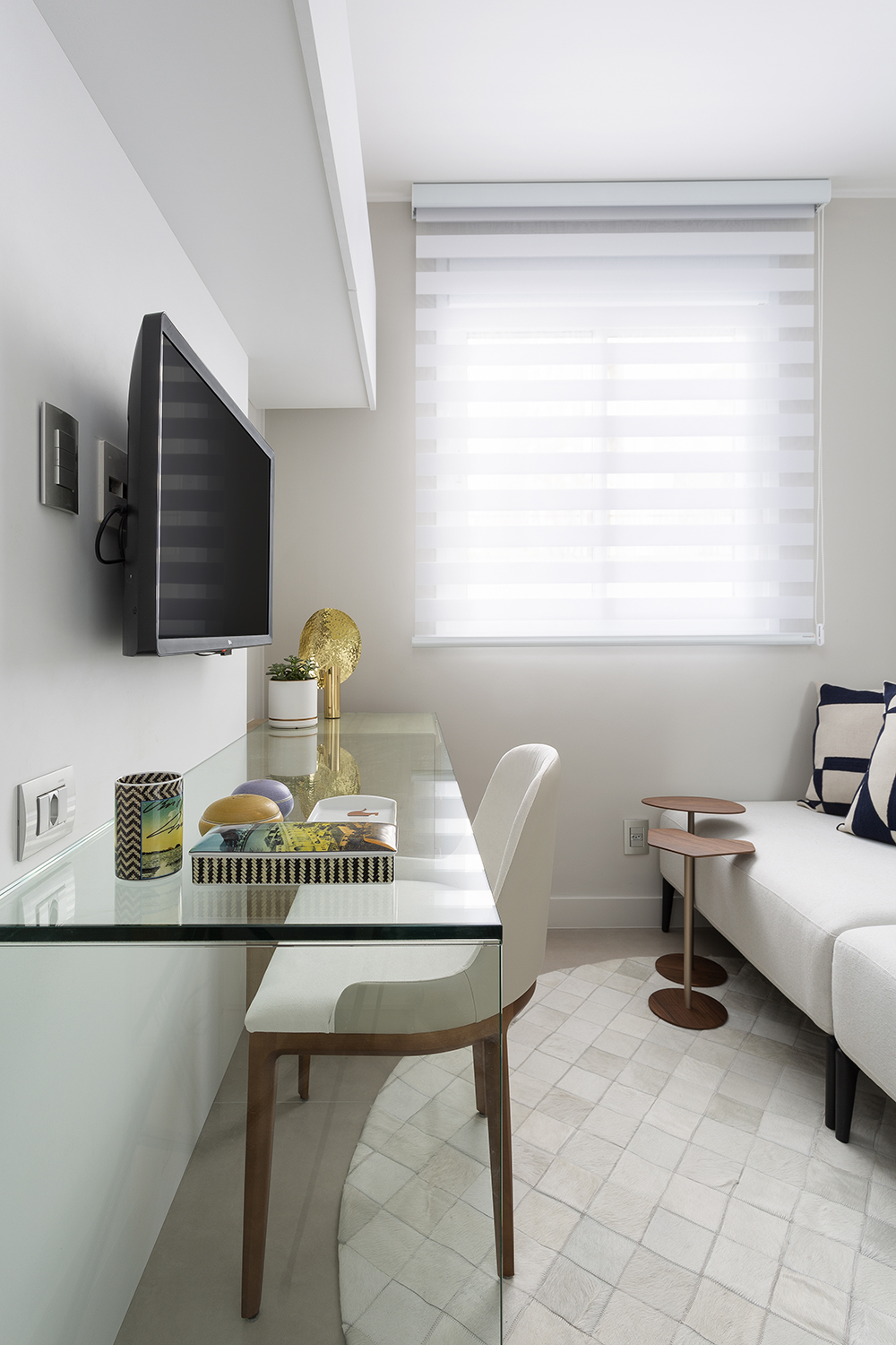 34-estilo-contemporaneo-e-minimalista-definem-este-ape-de-70-m-2_1000 34-estilo-contemporaneo-e-minimalista-definem-este-ape-de-70-m-2_1000