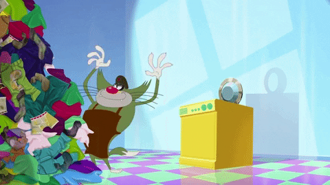 Gif de personagem lavando roupa