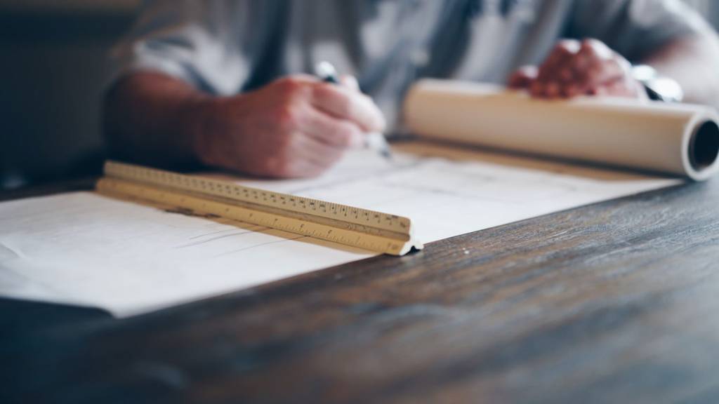 4-dicas-para-a-hora-de-instalar-o-telhado-na-obra-casa.com-4-unsplash-daniel-mccullough 4-dicas-para-a-hora-de-instalar-o-telhado-na-obra-casa.com-4-unsplash-daniel-mccullough