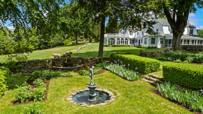 casa-que-inspirou-o-jogo-clue-casa.com-4-new-hampshire-home-magazine casa-que-inspirou-o-jogo-clue-casa.com-4-new-hampshire-home-magazine