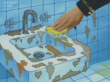 5-Hábitos-que-devem-ser-evitados-durante-a-limpeza-da-casa-giphy-03 Bob Esponja sendo utilizado como uma bucha para pia