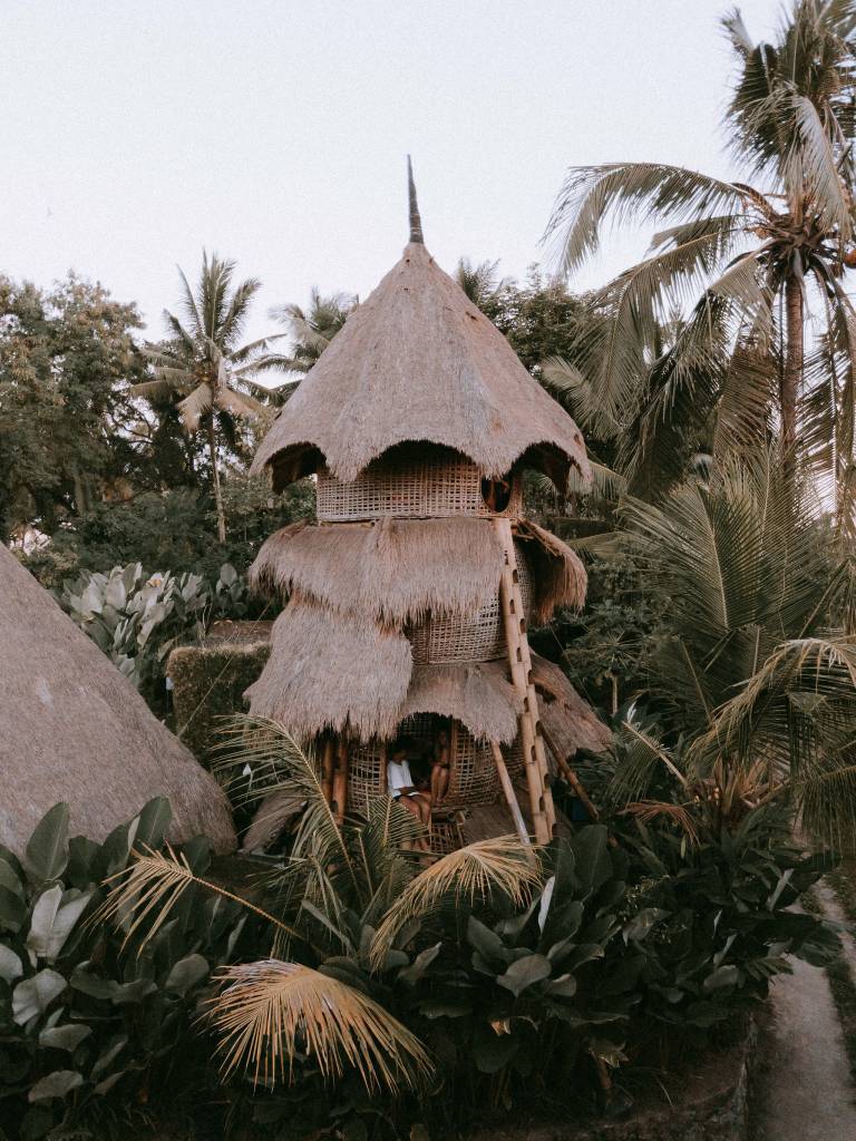 Série-Aluga-se-um-Paraíso-3-Airbnb’s-incríveis-em-Bali-ubudhood-01 Série-Aluga-se-um-Paraíso-3-Airbnb’s-incríveis-em-Bali-ubudhood-01
