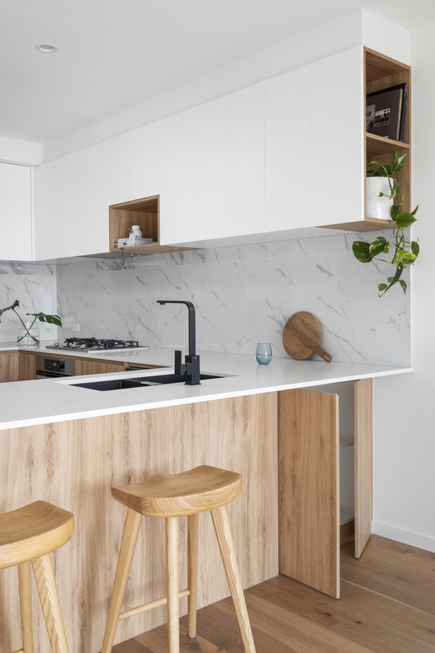 torneira-de-cozinha-como-definir-o-modelo-certo-casa.com-12-unsplash-R-Architecture torneira-de-cozinha-como-definir-o-modelo-certo-casa.com-12-unsplash-R-Architecture