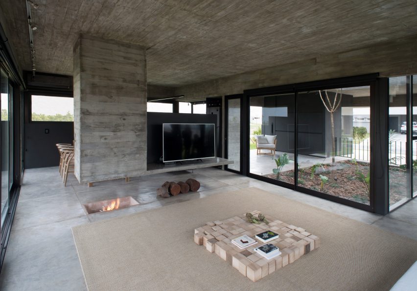 1-10-salas-que-usam-concreto-de-forma-escultural 1-10-salas-que-usam-concreto-de-forma-escultural