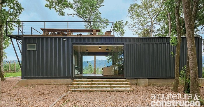 8 projetos com cont&ecirc;ineres